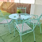 Homeyseville-Duplex Con Terraza Santa Cruz 5 Pax, Parking Optional
