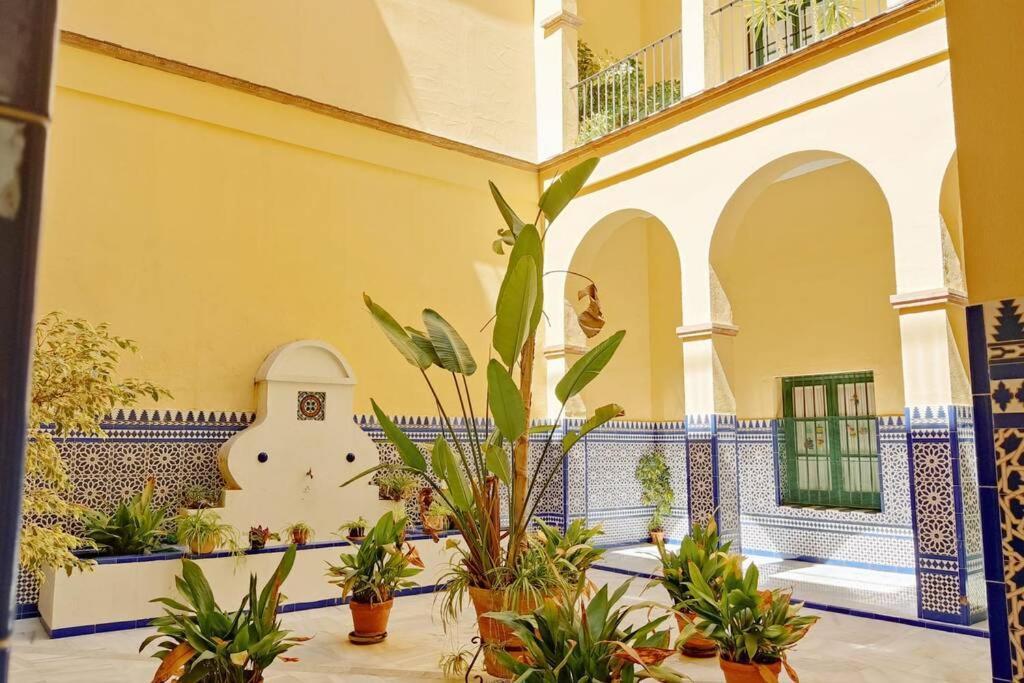 Appartement Homeyseville-duplex Con Terraza Santa Cruz 5 Pax, Parking Optional Séville