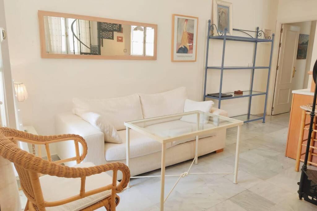 Homeyseville-duplex Con Terraza Santa Cruz 5 Pax, Parking Optional * Séville